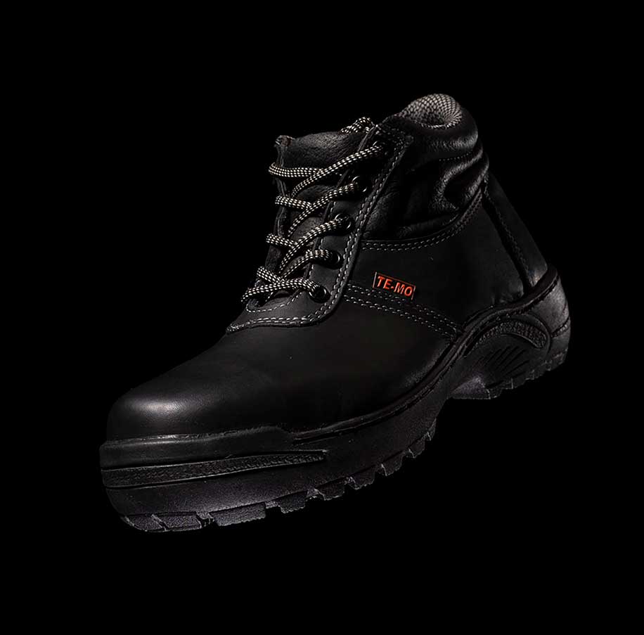 Fotografía de producto zapatos de trabajo